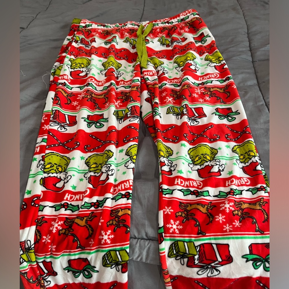 Dr. Seuss Grinch Christmas pajama pants